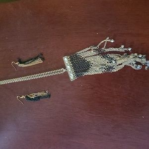 Fabulous 28" Sautoir Necklace with Matching Earrings